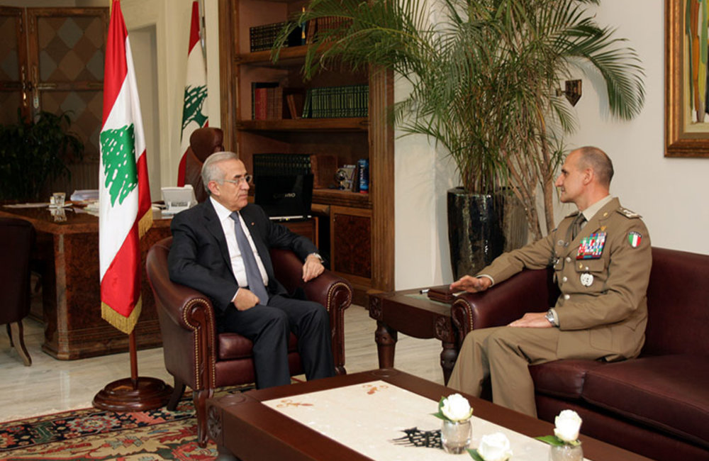 Head of Mission Major General Paolo Serra during the meeting with Lebanese President Michel Sleiman.