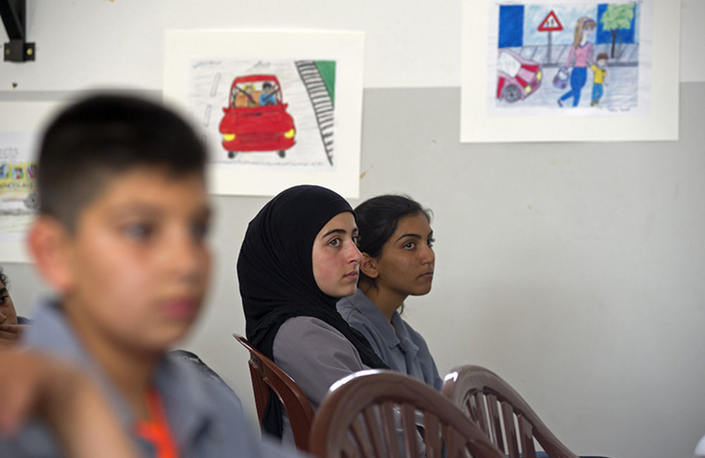 الاعلان عن ملصق اليونيفيل حول سلامة الطرق