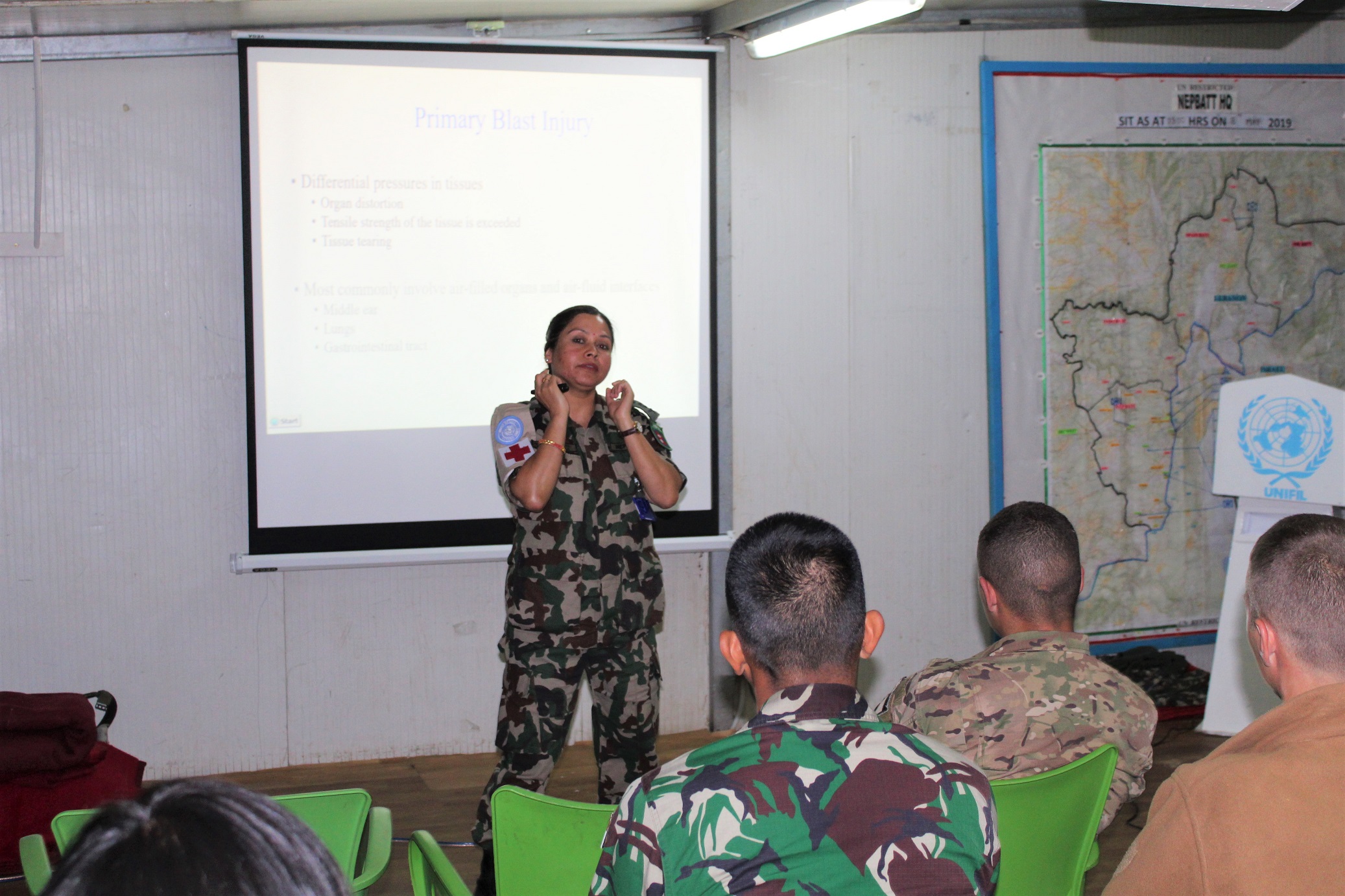Nepalese peacekeepers organize firstaid training with LAF UNIFIL