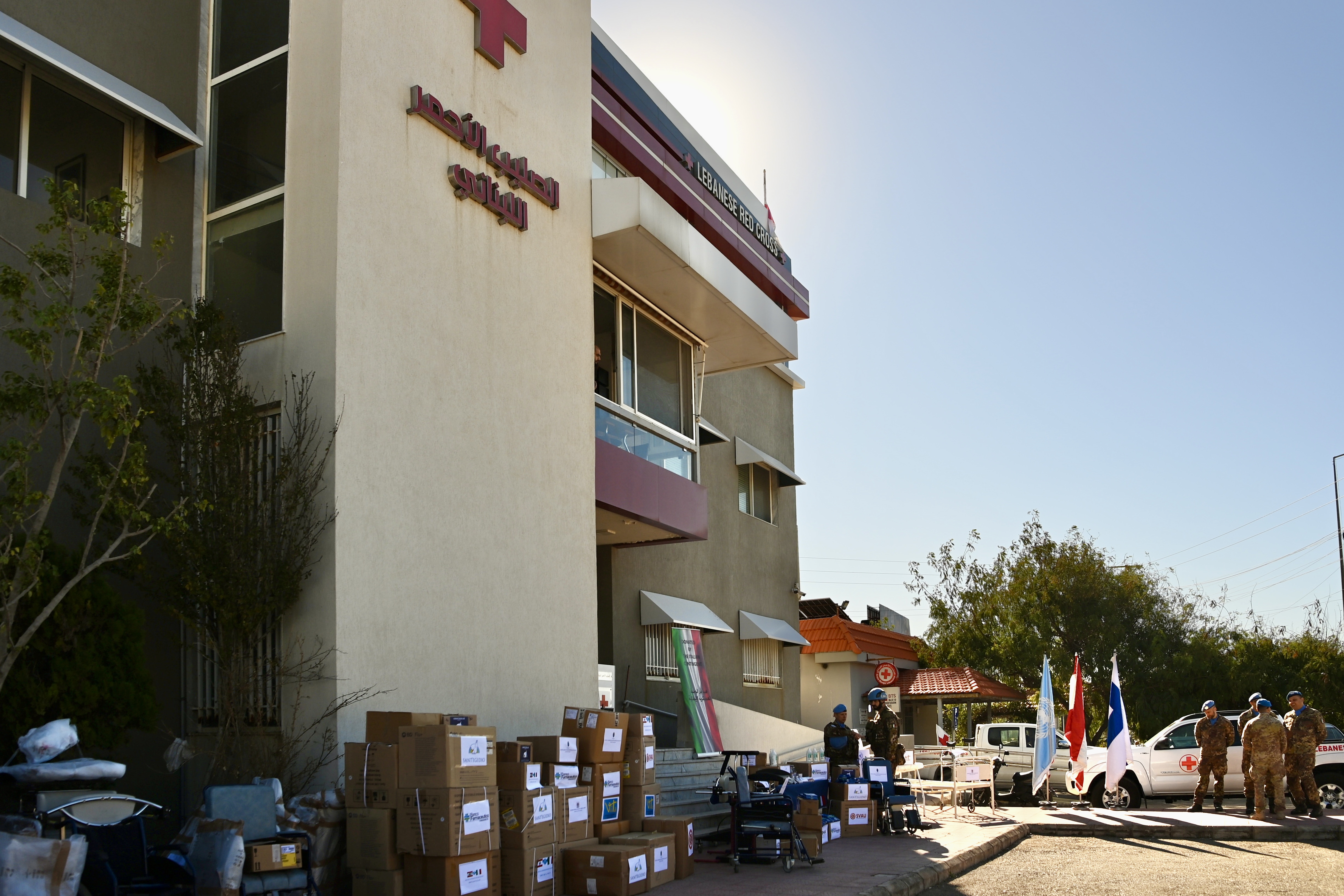 UNIFIL supports Lebanese Red Cross in Tyre with essential aid | UNIFIL