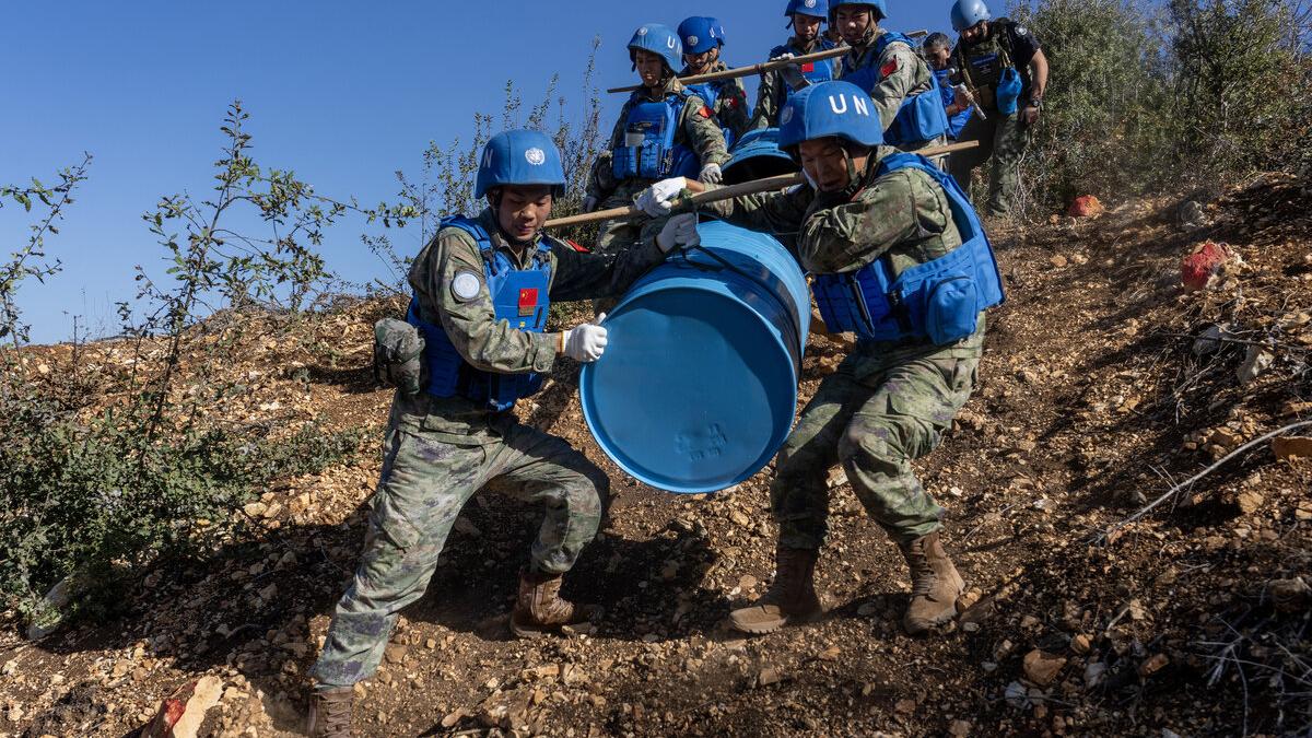 Damaged Blue Line markers go up again Damaged Blue Line markers go up again
