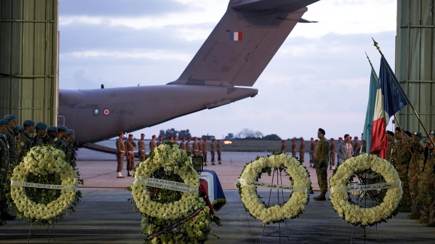 unifil_tribute_to_french_peacekeeper_fallen_in_the_service_of_peace