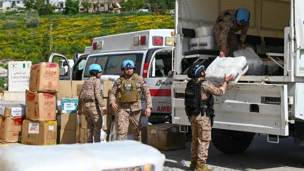 UNIFIL supports displaced families 04