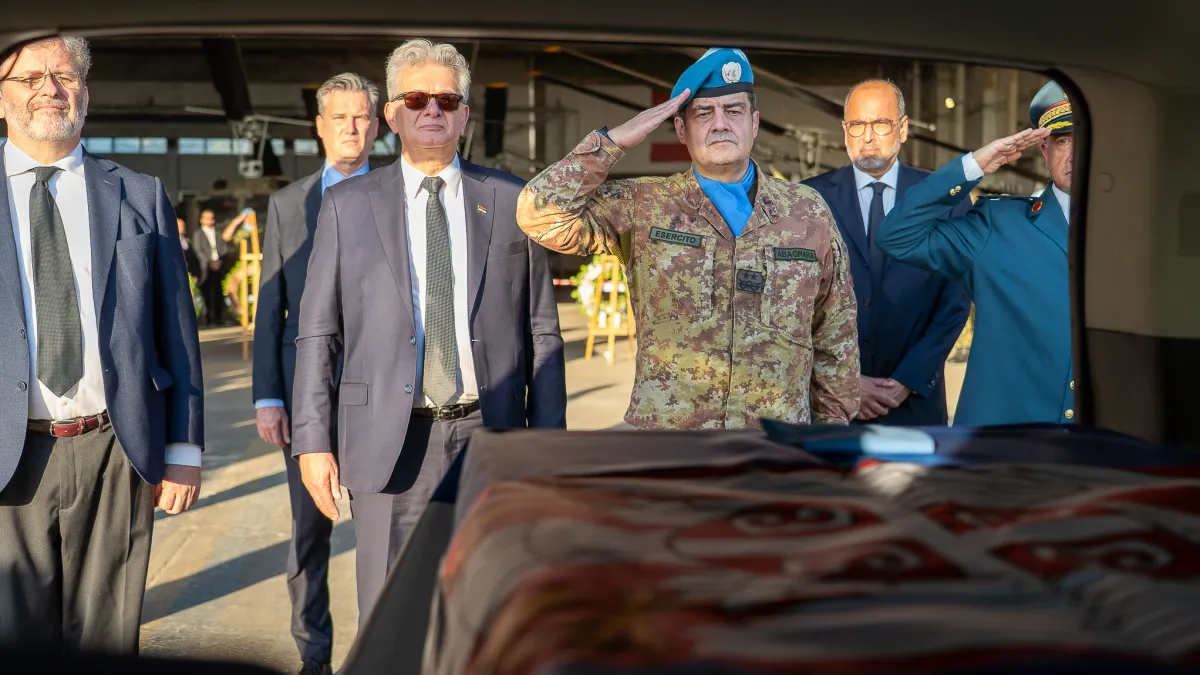 tribute to fallen Serbian peacekeeper