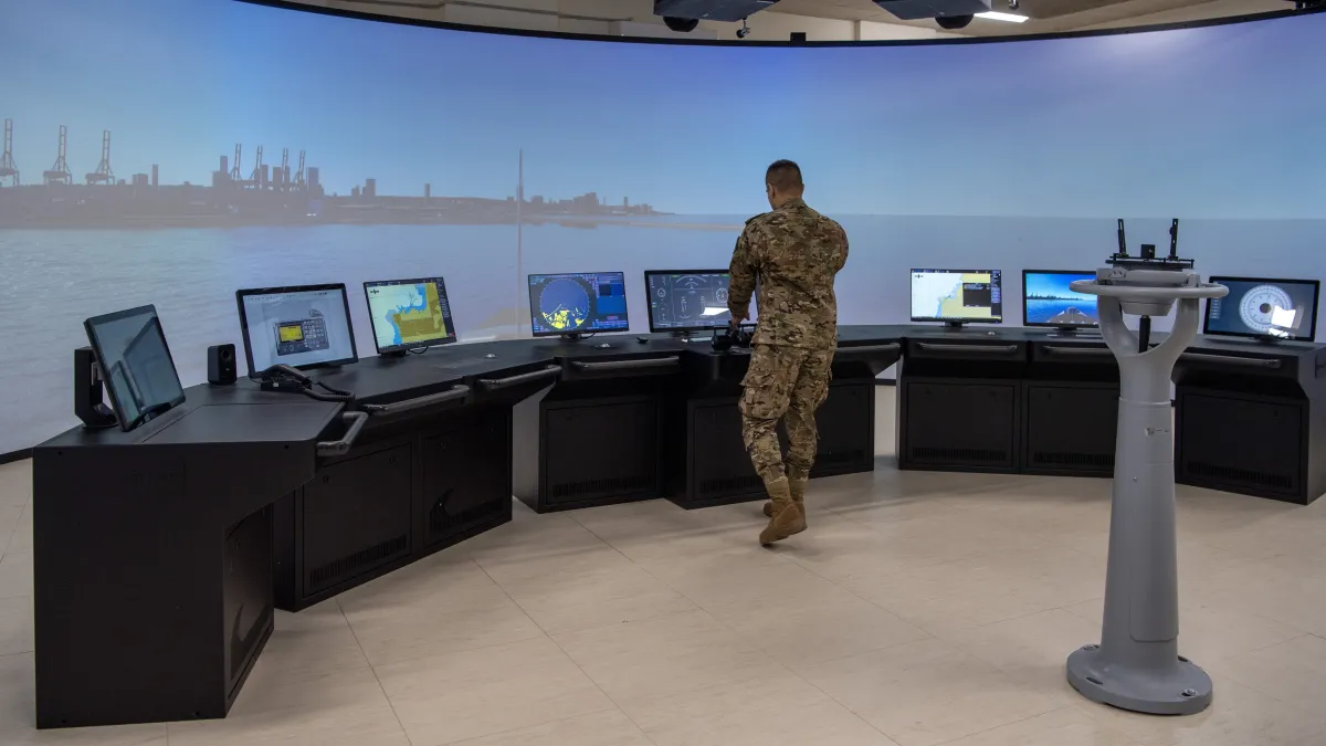 naval peacekeepers help Lebanese Navy