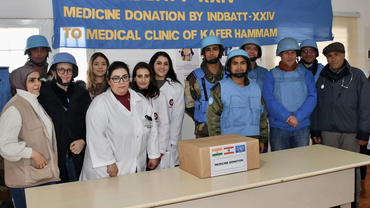 Kfar Hammam clinic receives medical supplies from Indian peacekeepers