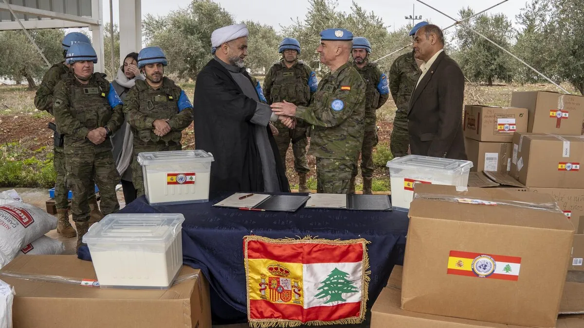 Returnees in Khiam receive essential winter supplies