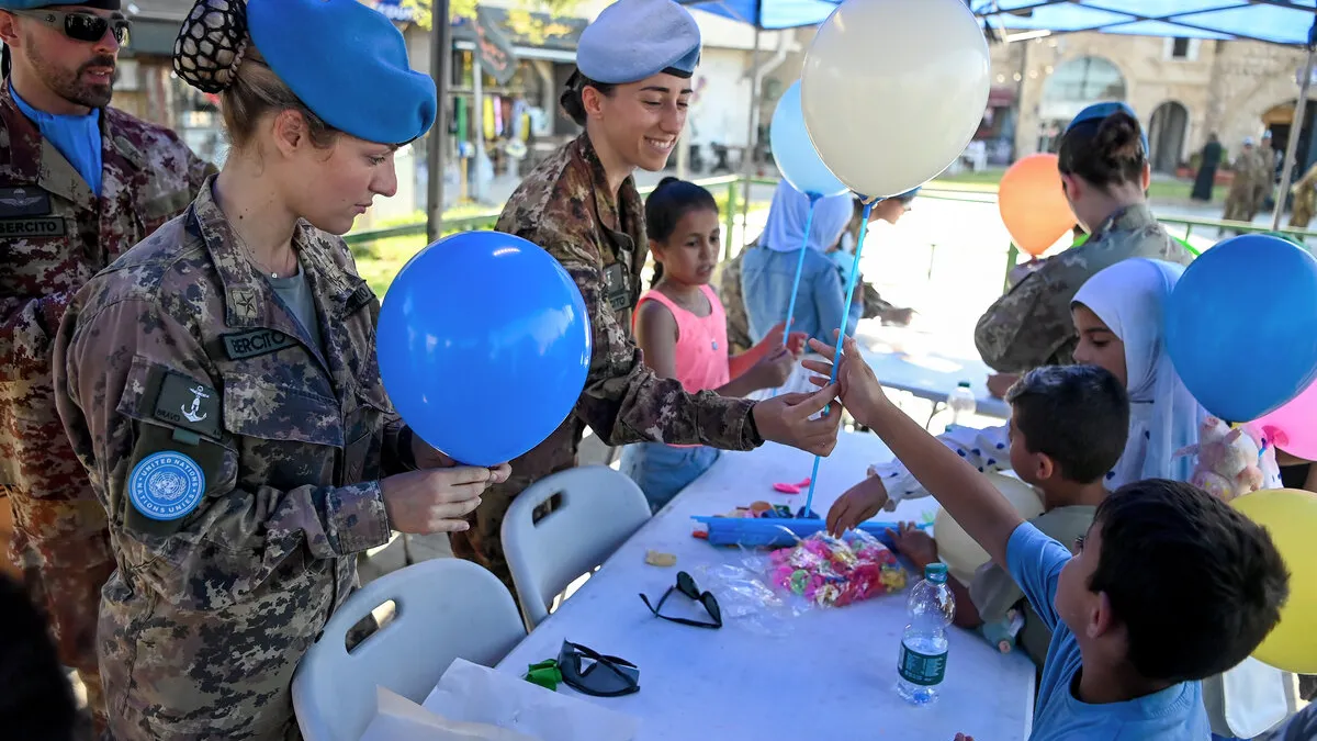 Peacekeepers participate in Tyre Craft Festival to foster stronger community ties