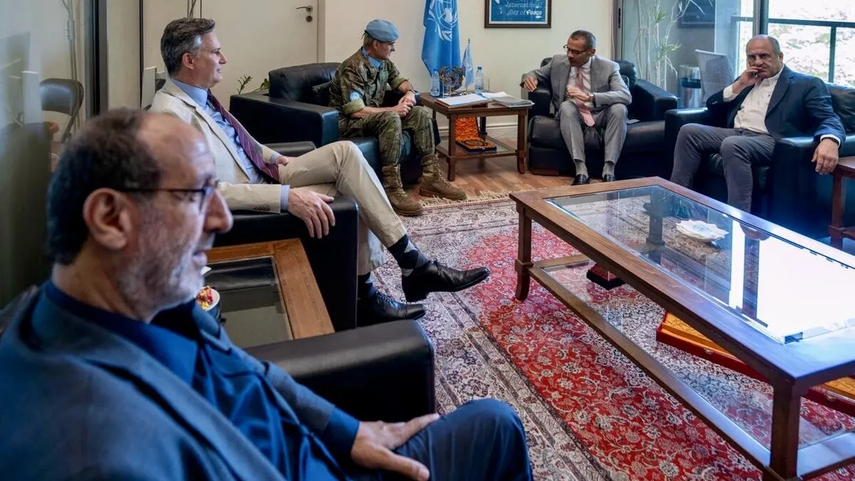 In visit to UNIFIL headquarters, Lebanon’s parliamentary committee head reaffirms commitment to resolution 1701