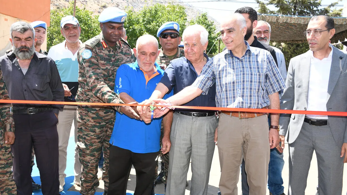 Indian peacekeepers support local farmers against foot-and-mouth disease