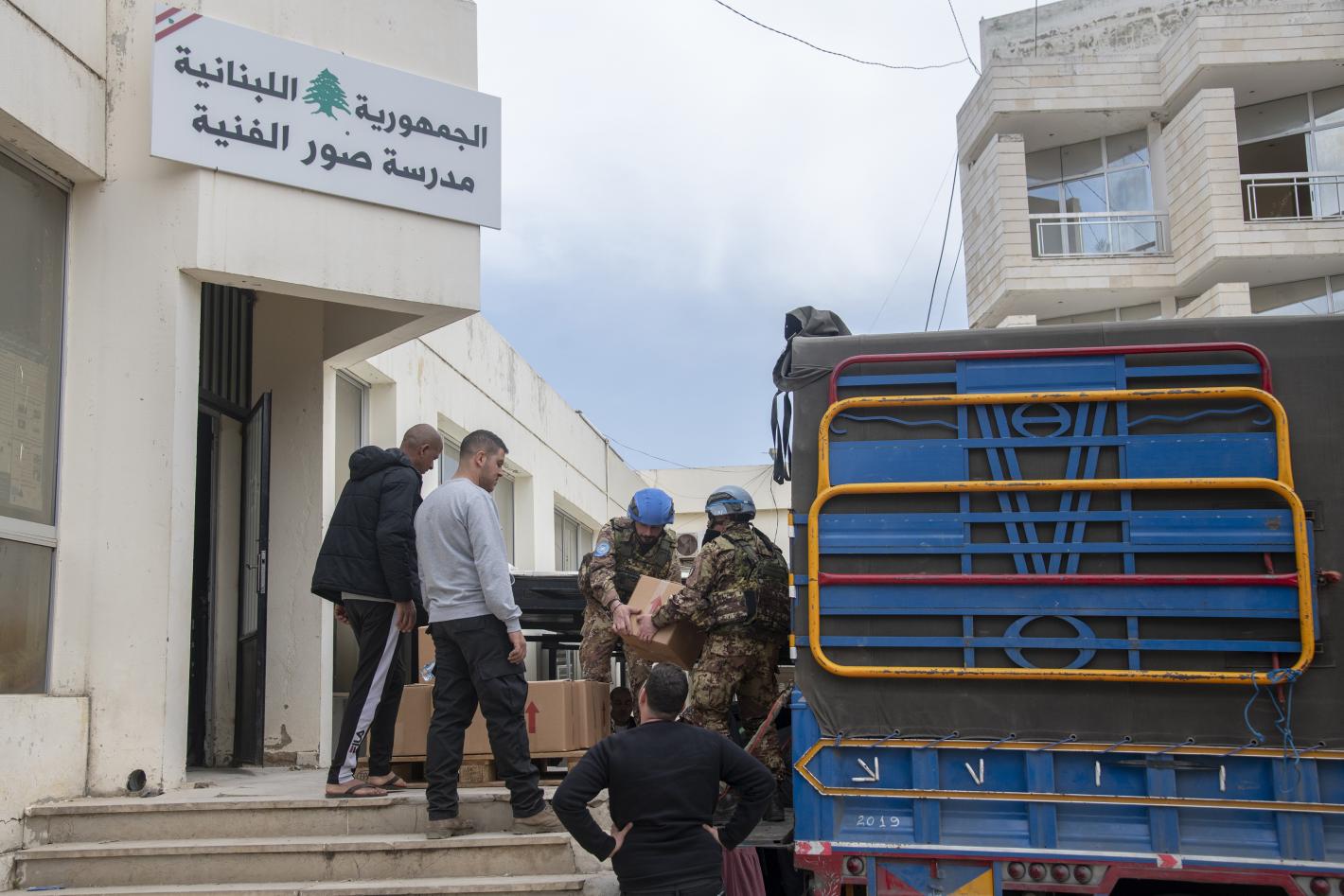 13 tons of items donated for displaced people in Tyre
