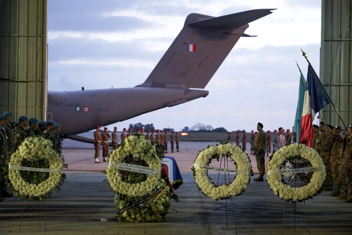 unifil_tribute_to_french_peacekeeper_fallen_in_the_service_of_peace