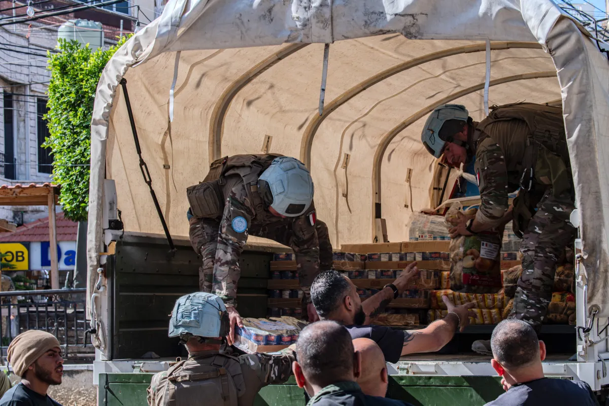 UNIFIL supports displaced families 01