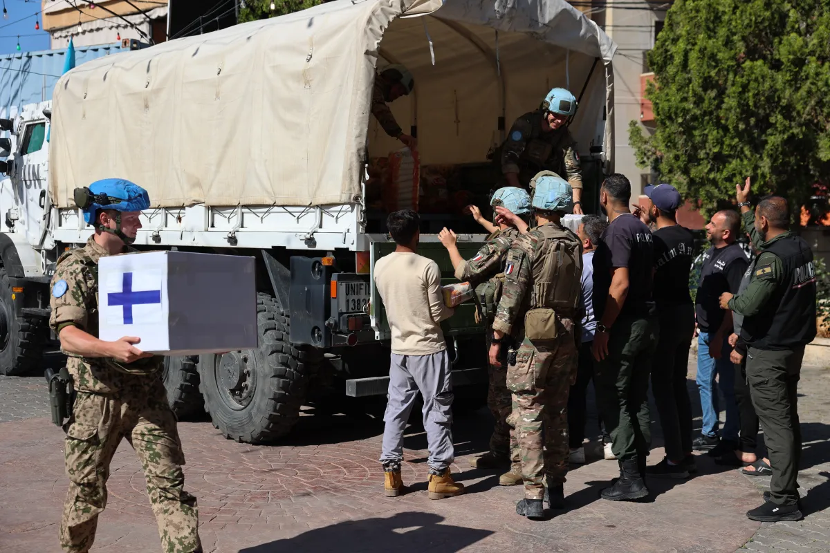 UNIFIL supports displaced families 05