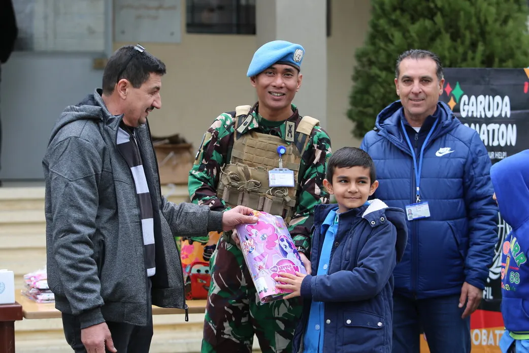 More south Lebanese villages benefit from UNIFIL donations