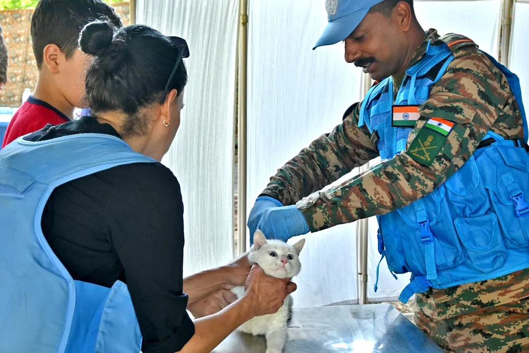 Indian peacekeepers vaccinate animals to keep pets and people safe