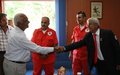 UNIFIL National Staff Union donates to Lebanese Red Cross